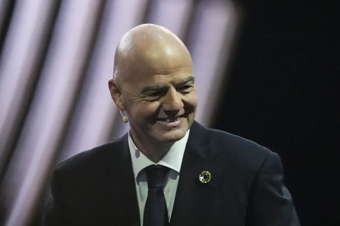 Απίστευτο: Η UEFA κατέβαλε εξαψήφιο ποσό σε γυναίκα που φέρεται να είχε σχέση με τον Ινφαντίνο!